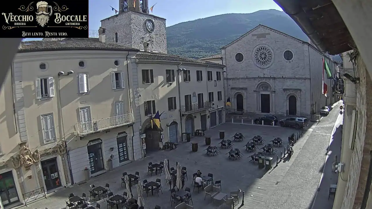 Vista en vivo de Cámara de Gualdo Tadino, Italia en VolveVision