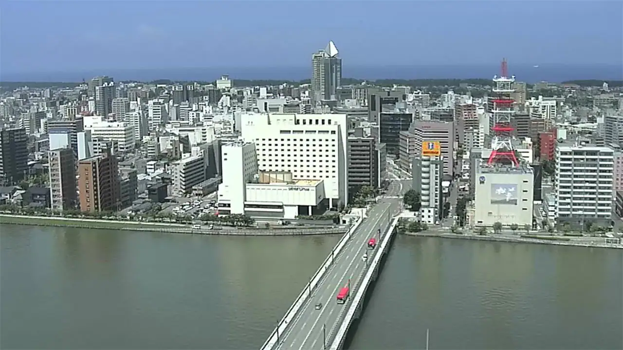 Bandai Bridge Niigata, Japan live camera view on VolveVision