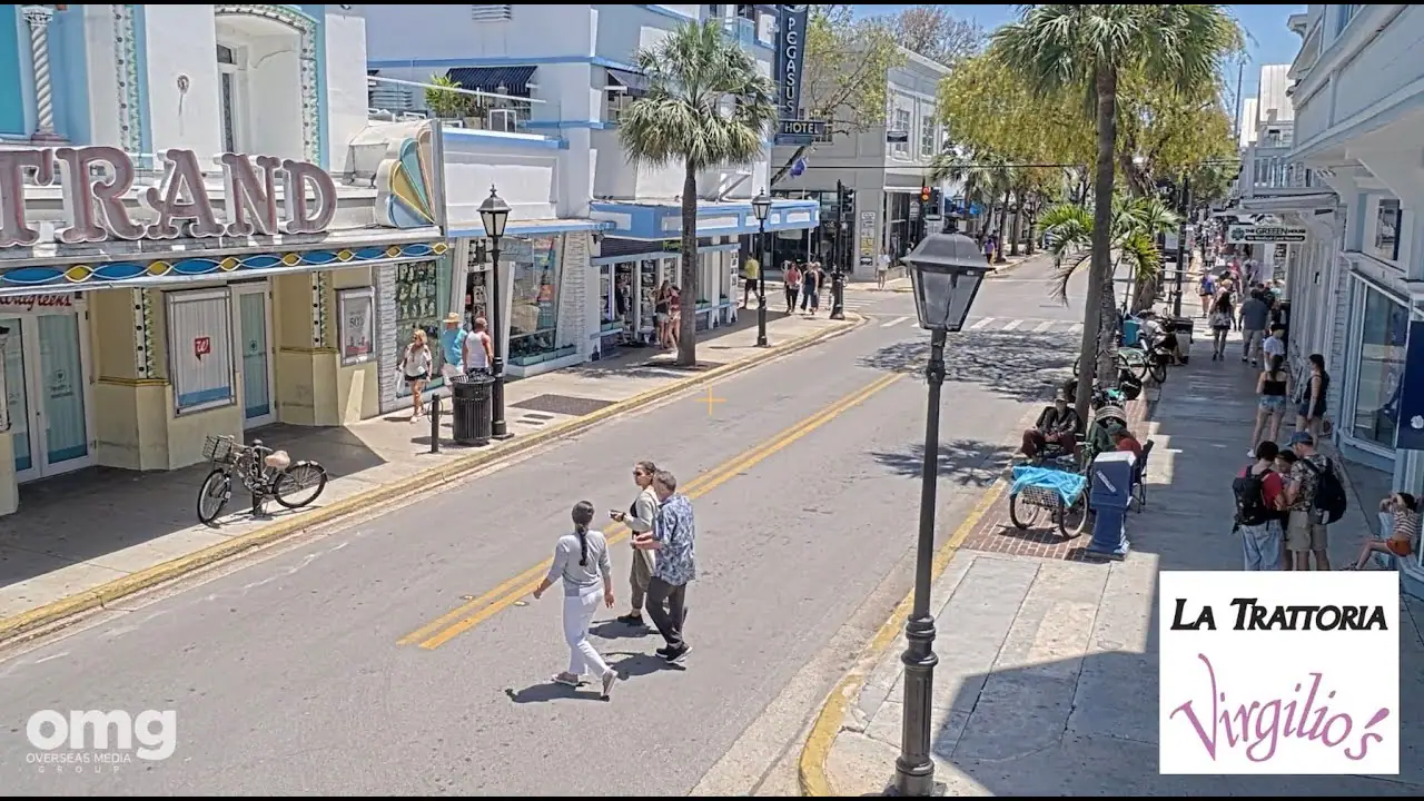 Vista en vivo de La Trattoria Duval St Cam, Key West en VolveVision