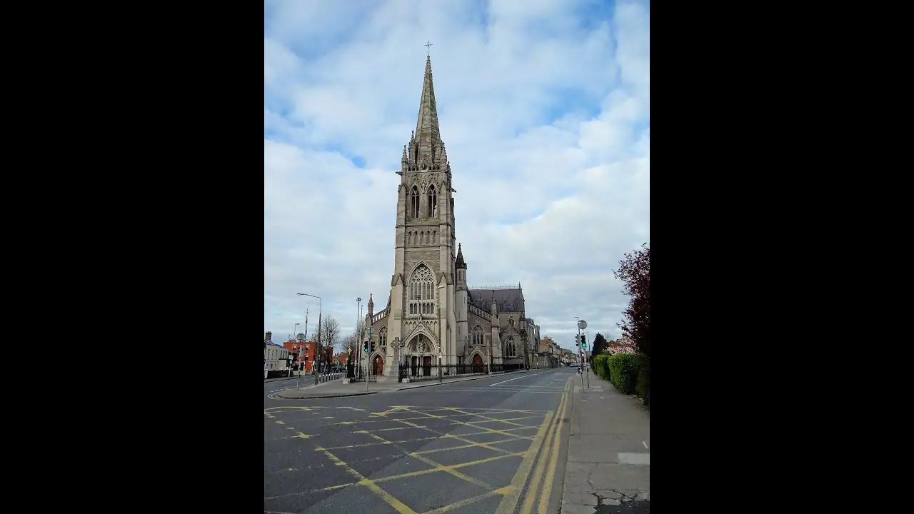 Cabra Road Cam, Dublin live camera view on VolveVision