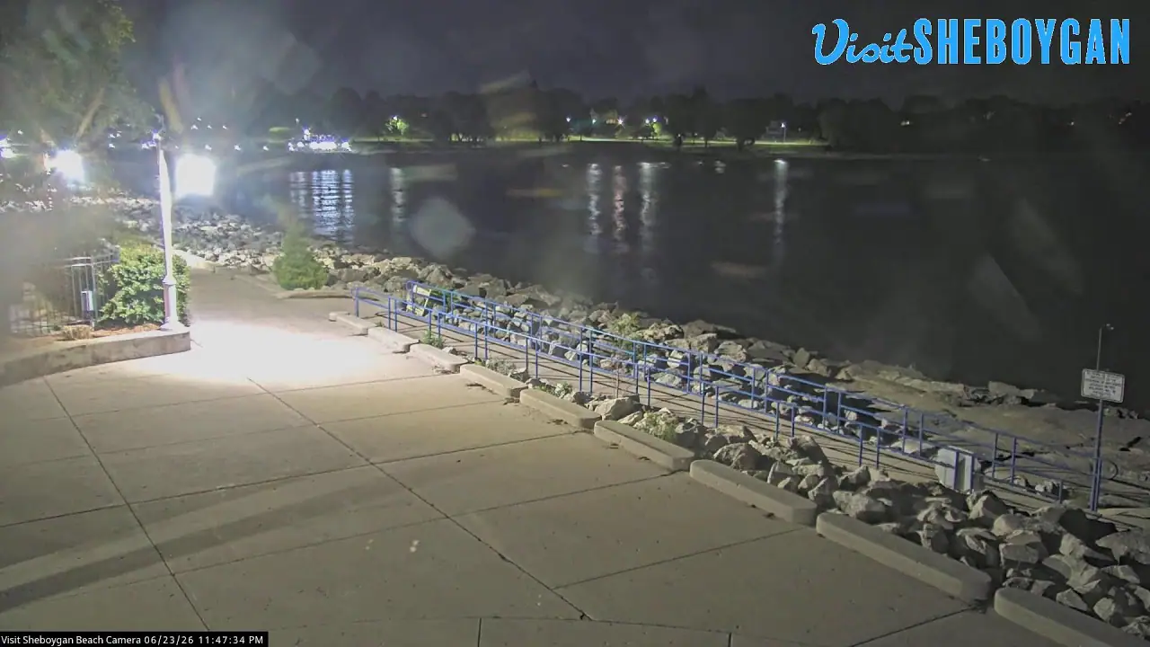 Sheboygan Beach Cam, WI, usa live camera view on VolveVision
