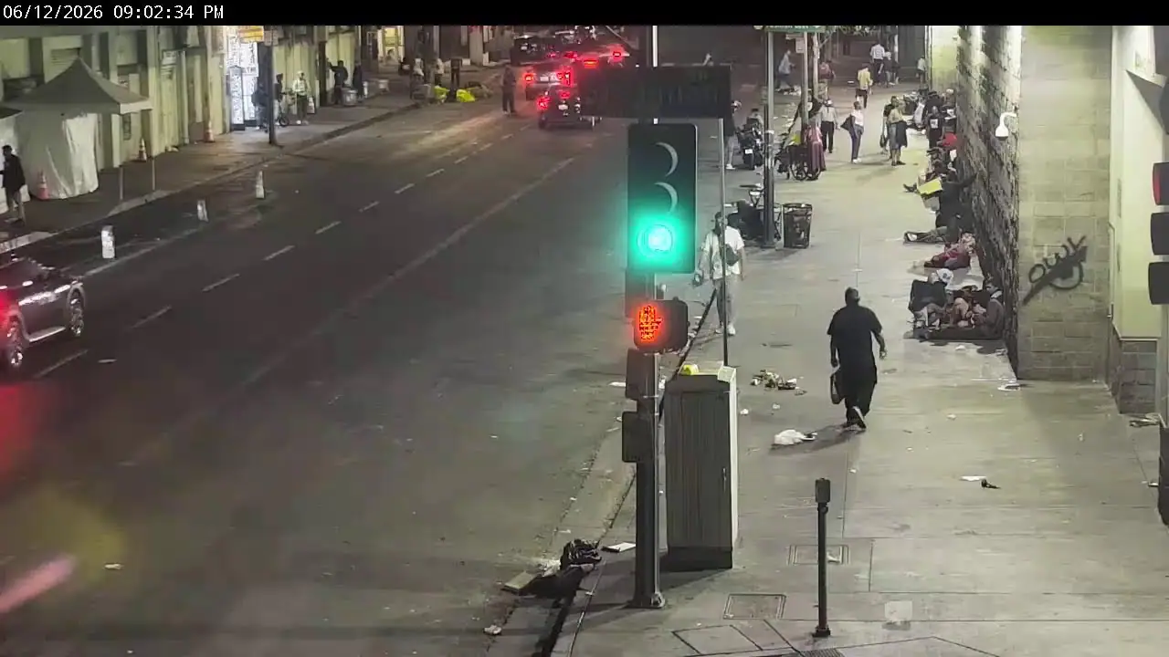 Skid Row 6th St Cam, LA, Los Angeles live camera view on VolveVision