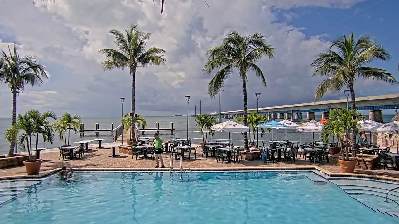 Vista en vivo de Sunset Grille Cámara en Vivo, FL, Περιφερειακή Ενότητα Ανατολικής Αττικής en VolveVision