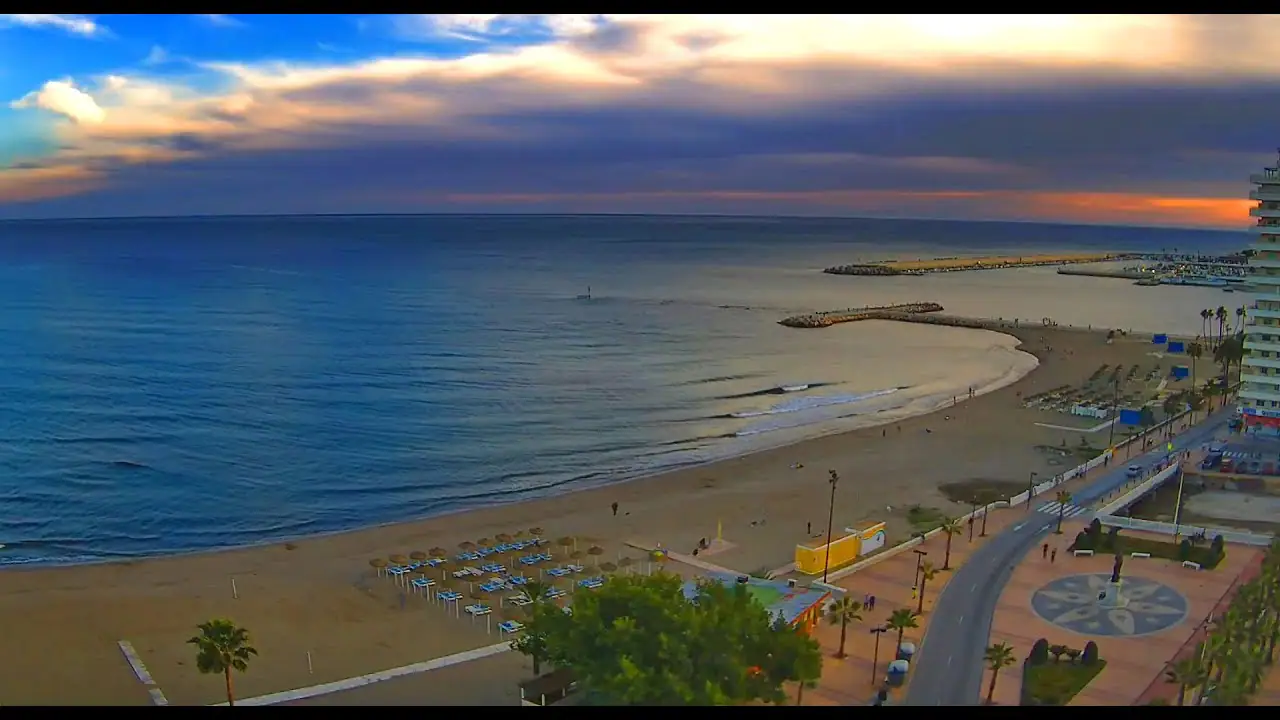 Vista en vivo de Cámara en vivo de Los Boliches Beach, Fuengirola en VolveVision