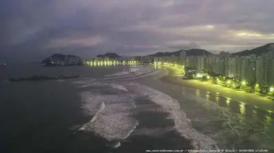 Прямой эфир: Praia Pitangueiras–Astúrias Beach, Гуаружа Онлайн-камера Praia Pitangueiras–Astúrias Beach, Гуаружа на VolveVision