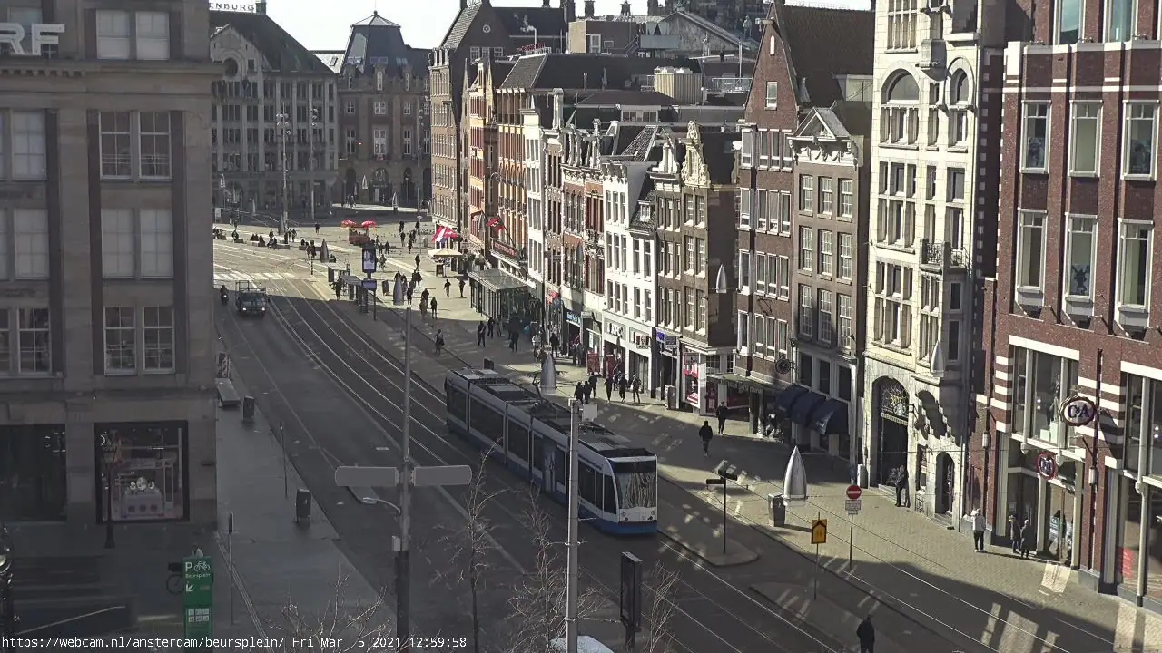 Damrak Street, Amsterdam Live HD Webcam, Netherlands