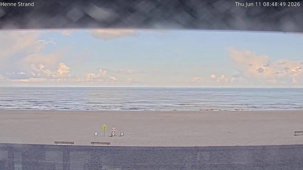 Vista en directo de Webcam HD en directo de Henne Strand Beach, Dinamarca Vista en vivo de Webcam HD en directo de Henne Strand Beach, Dinamarca, Dinamarca meridional en VolveVision
