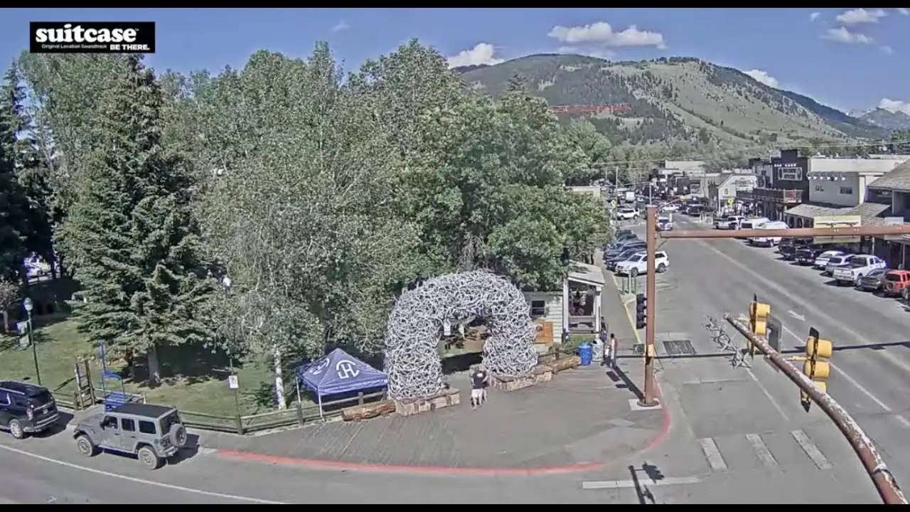 Jackson Town Square Shoot Out Live Webcam Stream, Wyoming