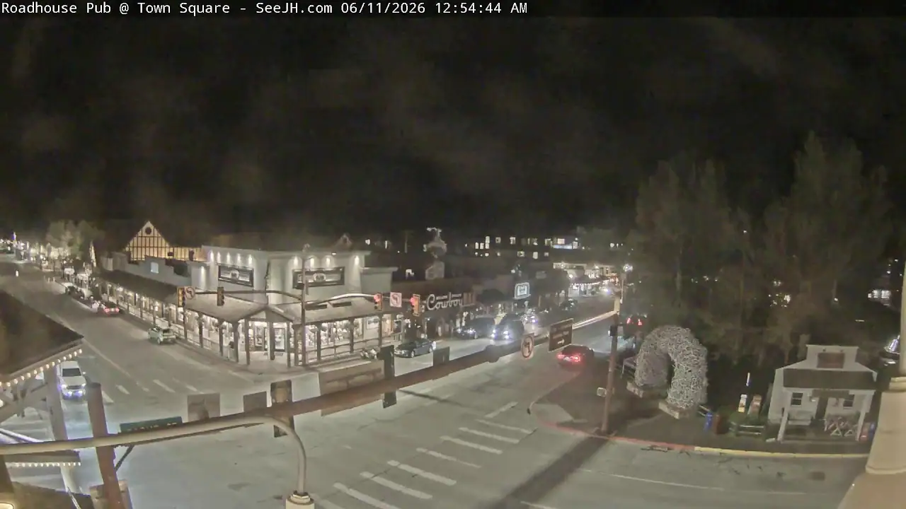 Jackson Town Square Cache and Broadway Live Webcam, Wyoming