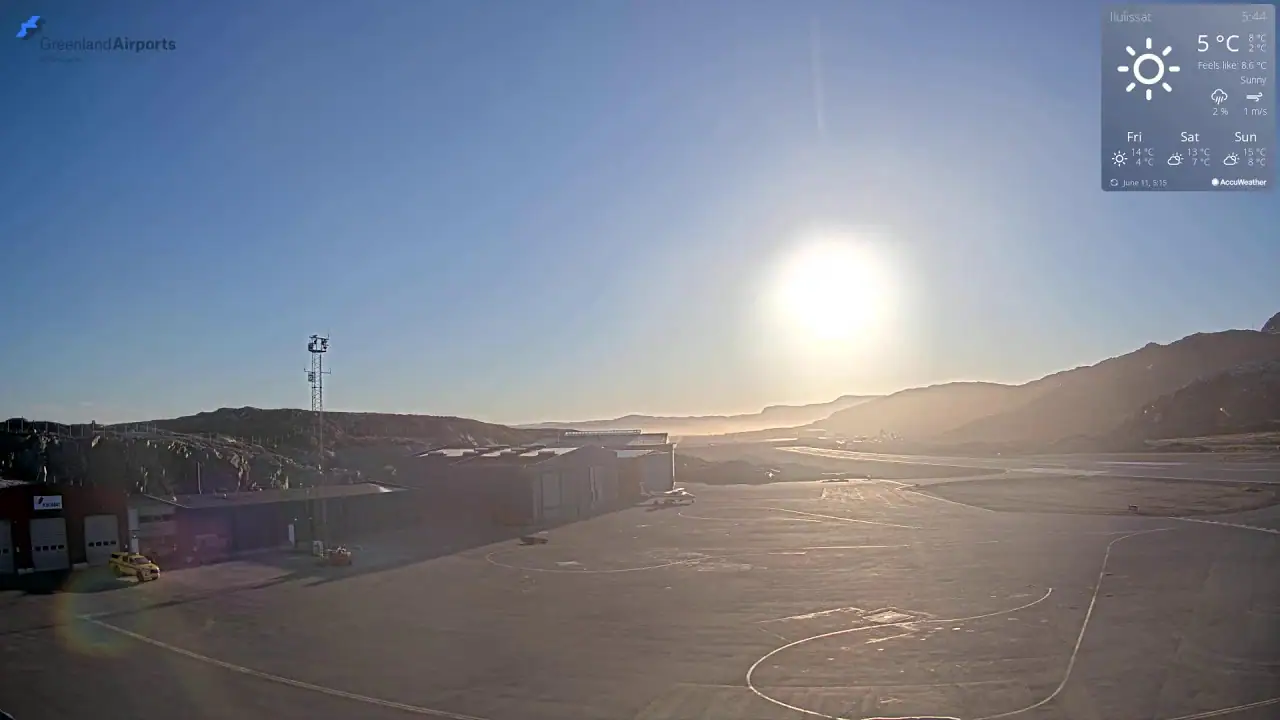 Vista en directo de Webcam en directo del aeropuerto norte de Ilulissat, Groenlandia, DK Vista en vivo de Webcam en directo del aeropuerto norte de Ilulissat, Groenlandia, DK en VolveVision