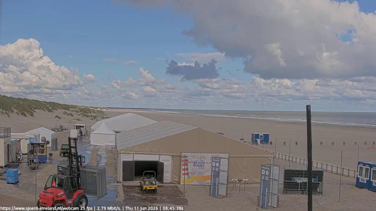 Live Pavilion Sjoerd Webcam on the beach of Nes Ameland, Friesland, Netherlands