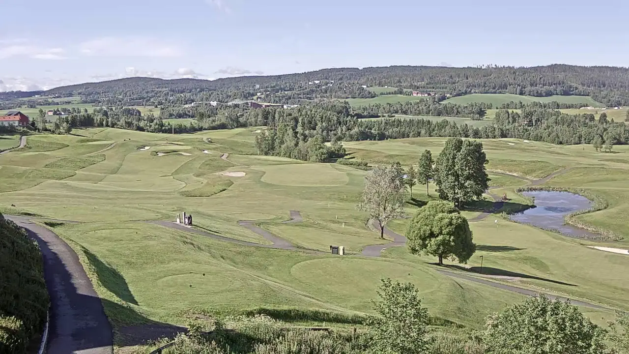 Vista en directo de Webcam en directo de Hauger Golfklubb, Akershus, Noruega Vista en vivo de Webcam en directo de Hauger Golfklubb, Akershus, Noruega en VolveVision