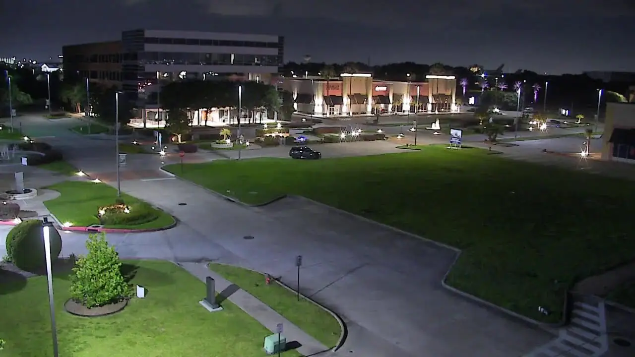 Live City of Nassau Bay Webcam Town Square, Texas, USA live camera view on VolveVision