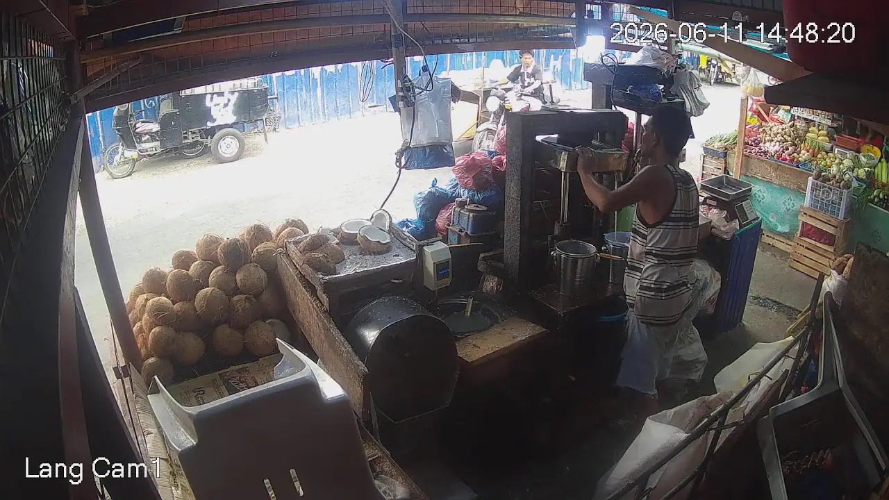 Live Lang-Lang Webcams Agdao Public Market, Philippines, Davao de Oro live camera view on VolveVision
