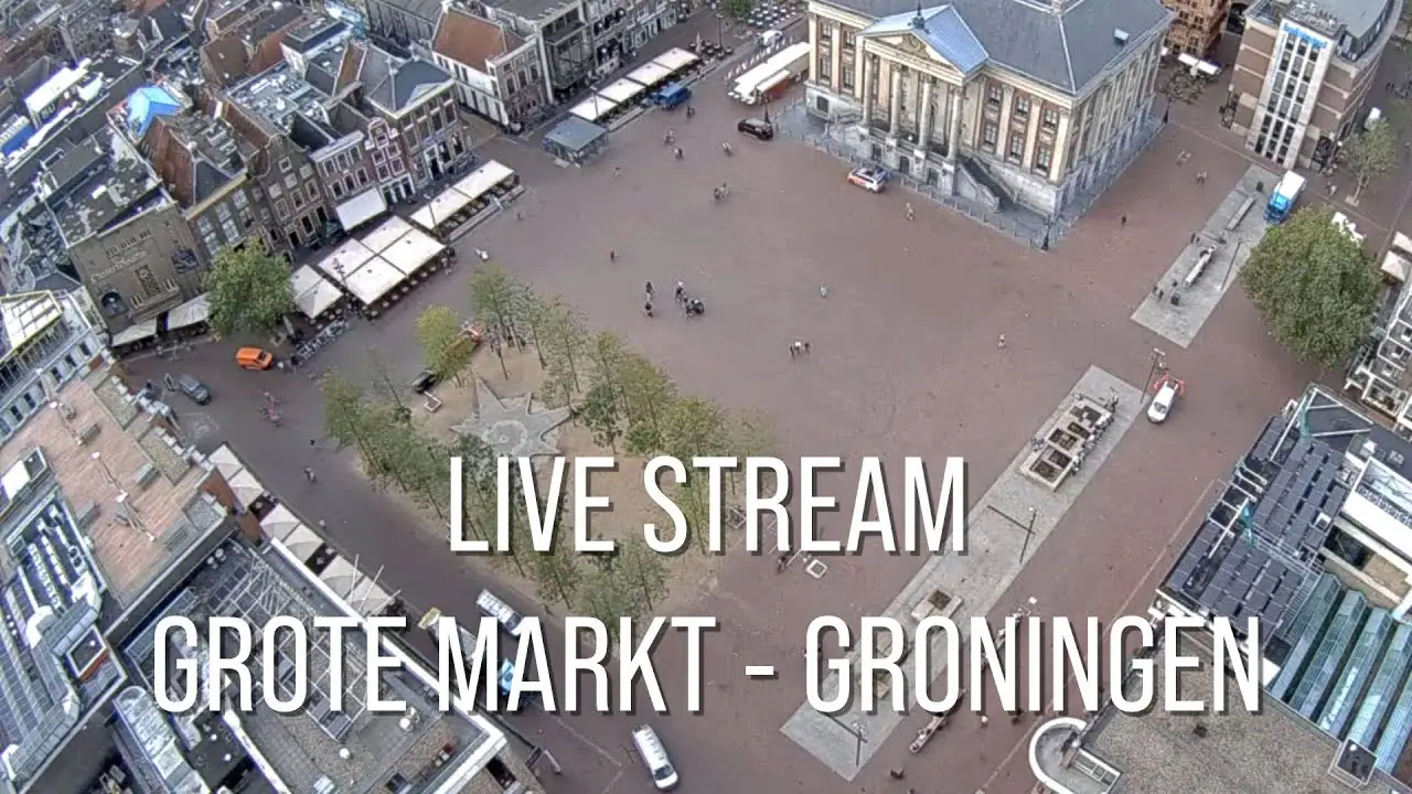 Martinitoren Live HD Webcam Ice Rink, Grote Markt, Groningen, Netherlands