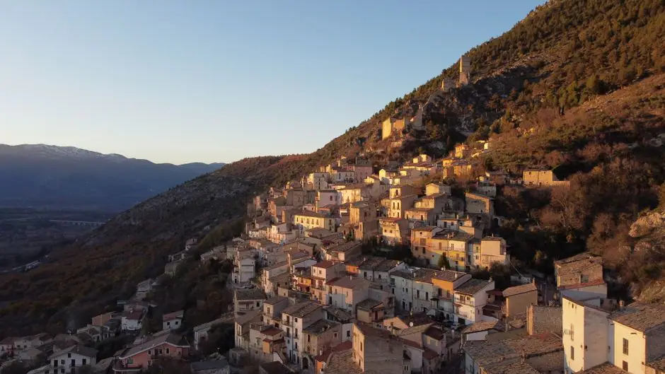 Vista en vivo de Schiavi di Abruzzo en VolveVision