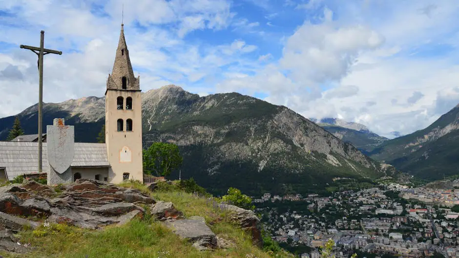 Saint Pierre En Auge live camera view on VolveVision