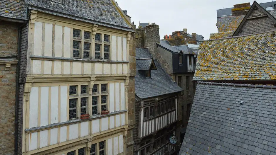 Saint Michel live camera view on VolveVision