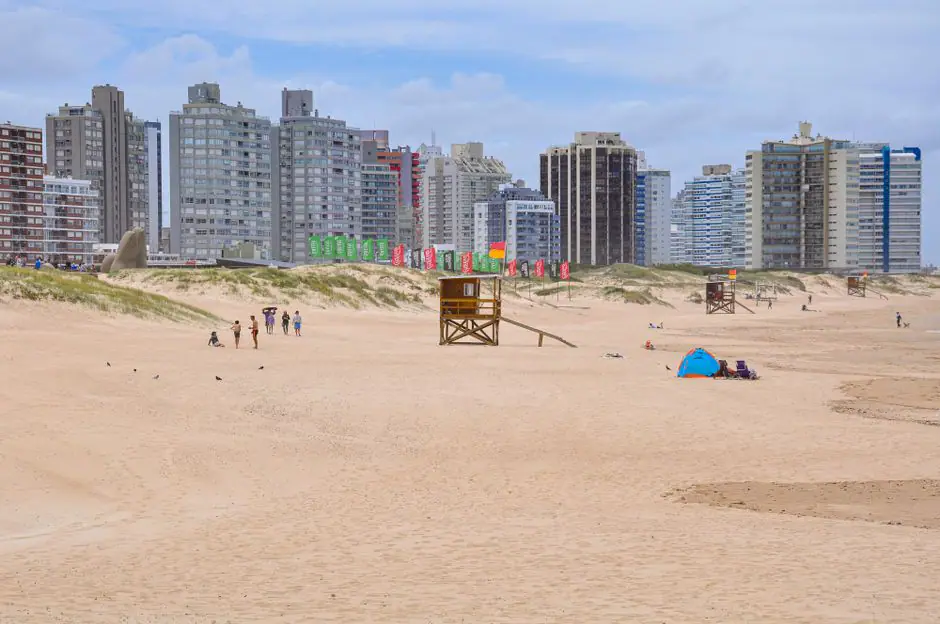 Dunes City live camera view on VolveVision
