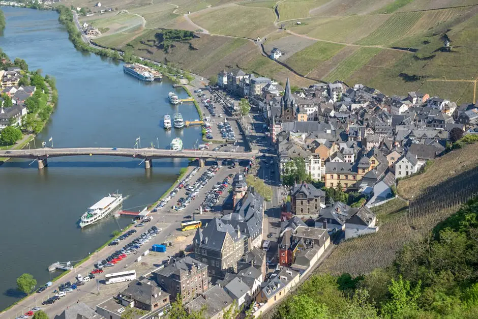 Онлайн-камера Saint Maurice Sur Moselle на VolveVision